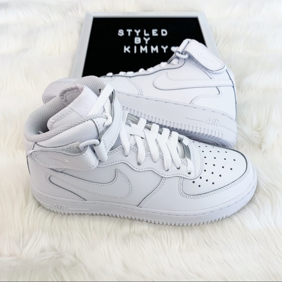 NIKE Air Force 1 Mid Sneakers Shoes White - Picture 3 of 8